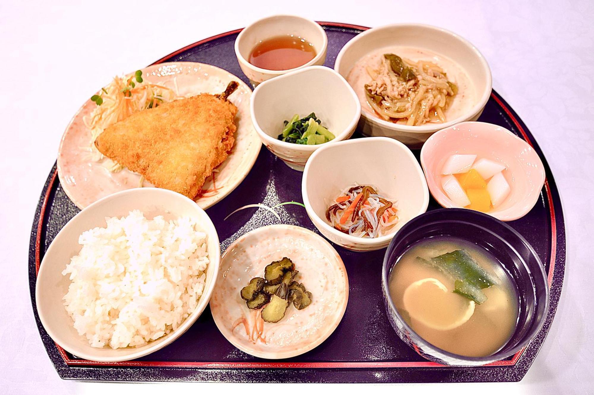 Kurashiki Ekimae Universal Hotel Экстерьер фото