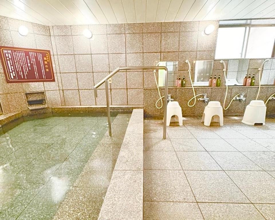 Kurashiki Ekimae Universal Hotel Экстерьер фото